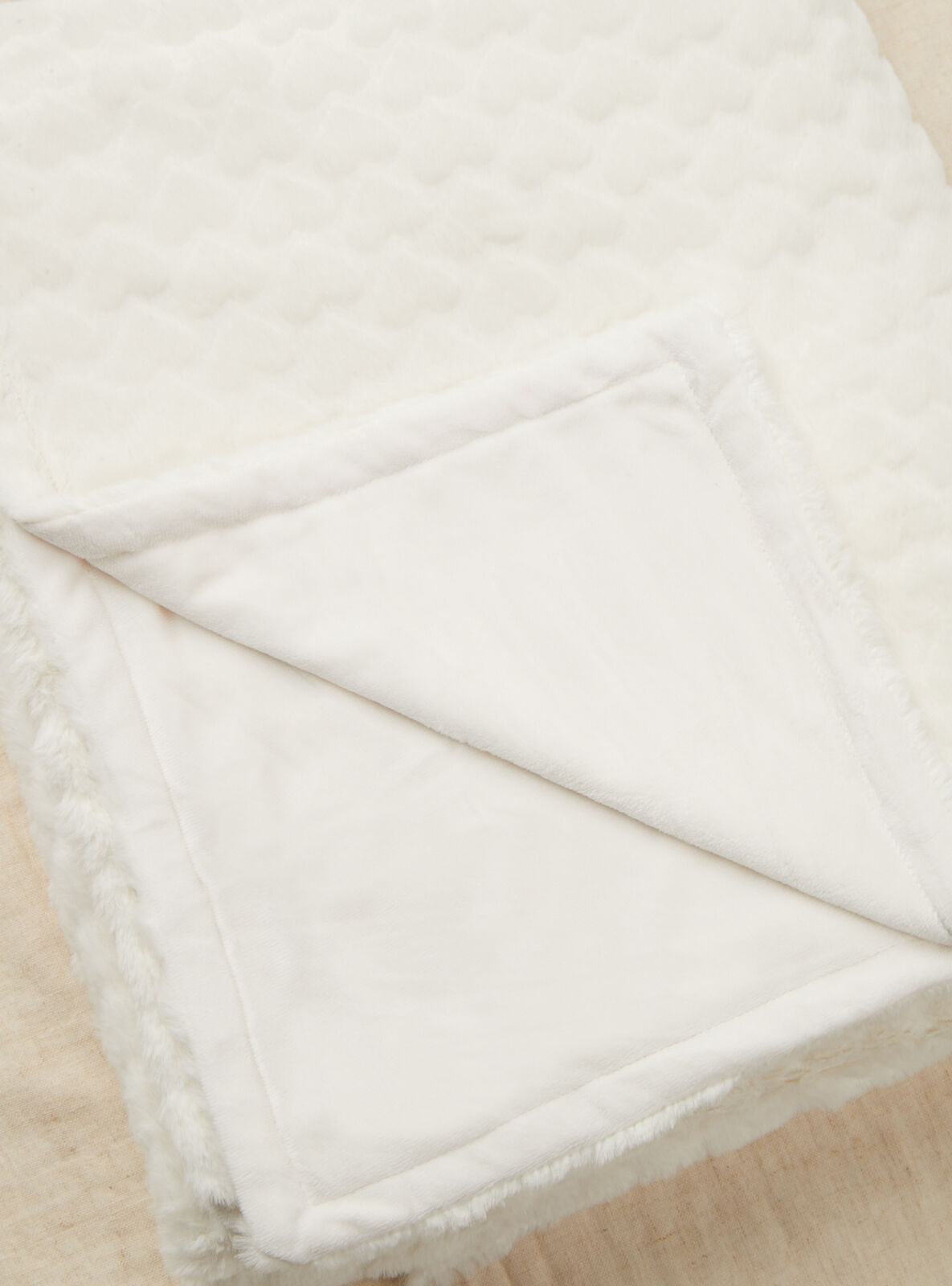 Soft heart blanket - Ivory