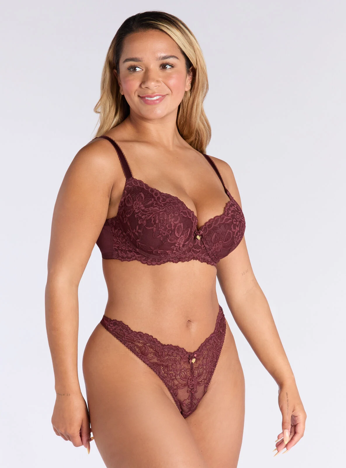 Billie lace thong - Maroon