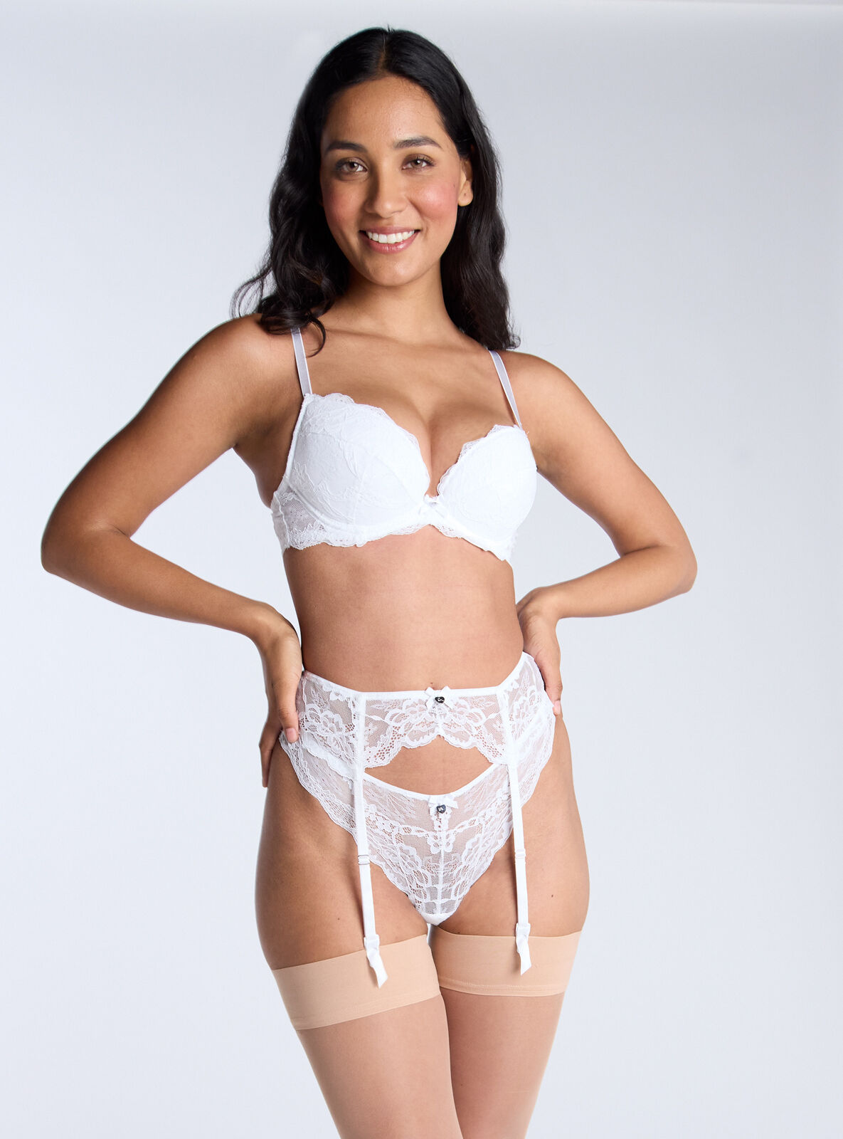 Mollie lace suspender belt - White